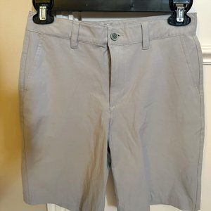 Southern Tide: Performance flat front short; light grey/khaki; size 12